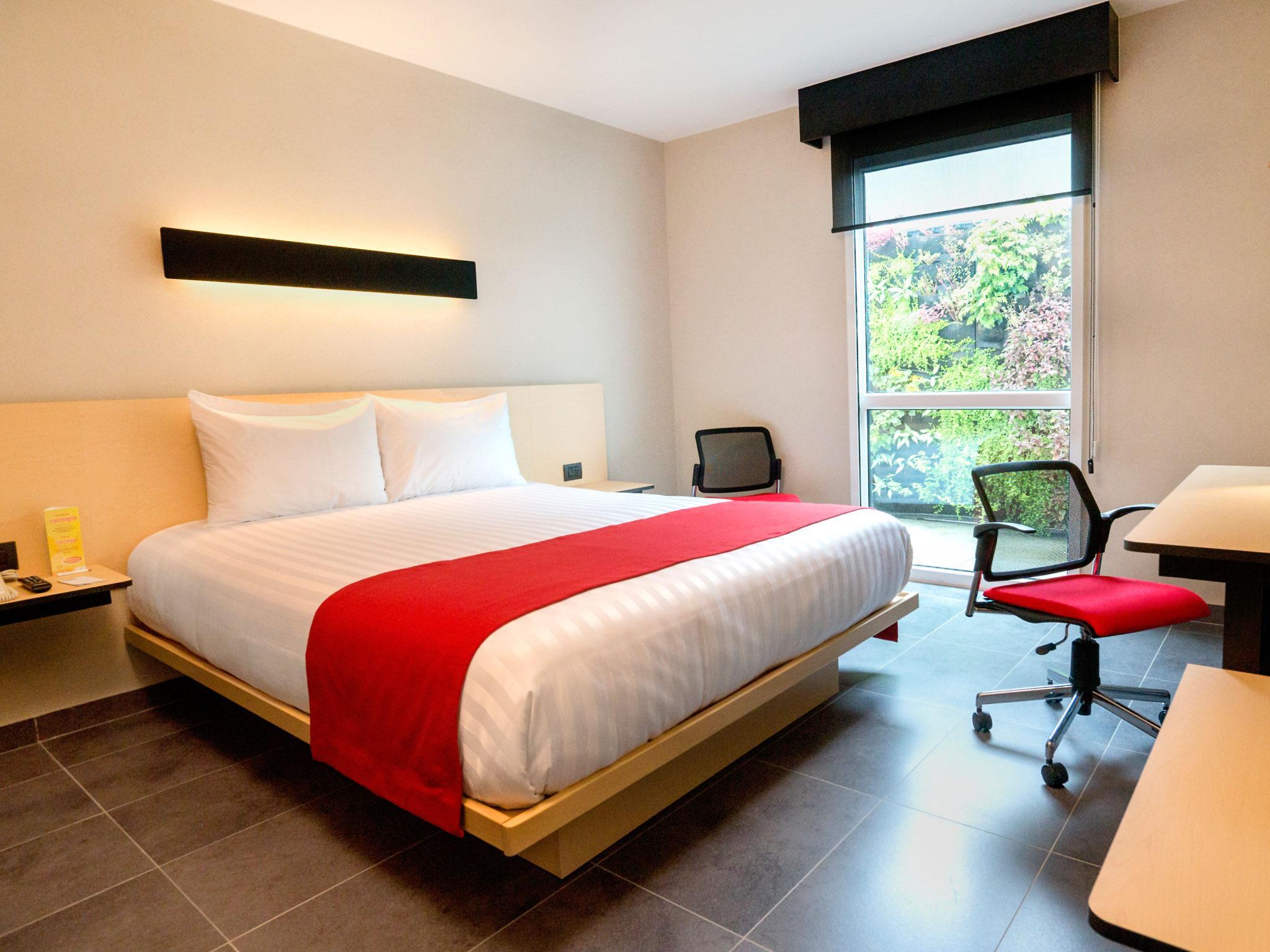 City Express Plus By Marriott Cali Colombia Екстер'єр фото