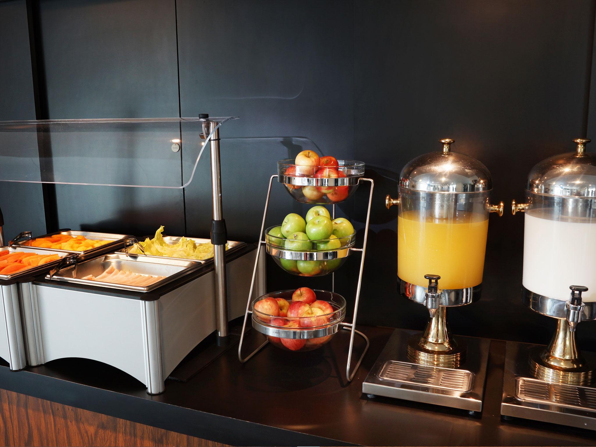 City Express Plus By Marriott Cali Colombia Екстер'єр фото