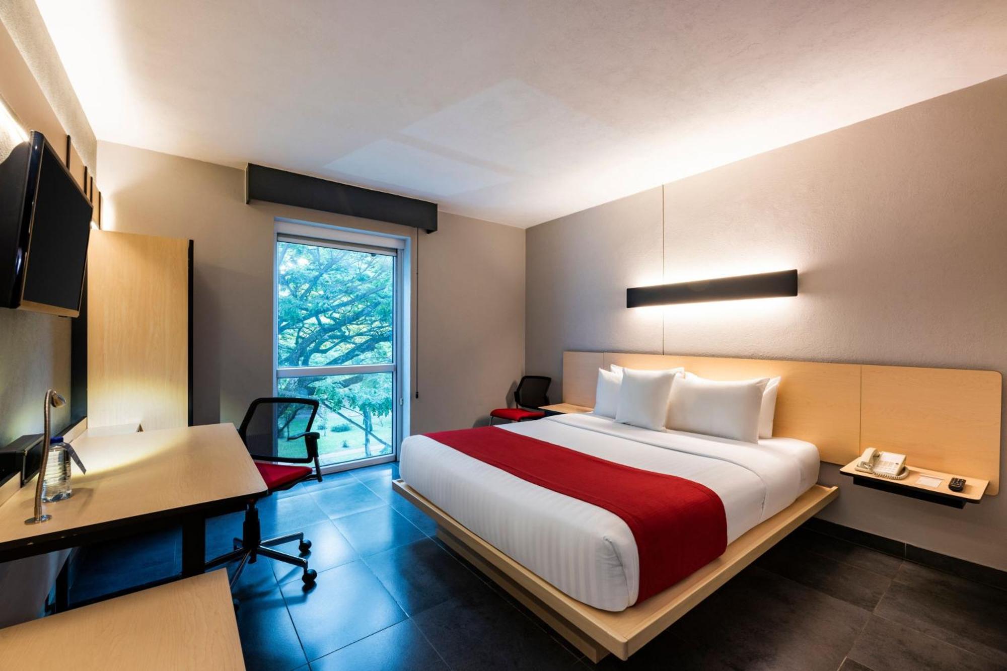 City Express Plus By Marriott Cali Colombia Екстер'єр фото